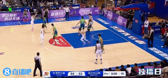 内线进攻犀利!胡金秋13中11砍下25分&抢到5个前场板 正负值+13