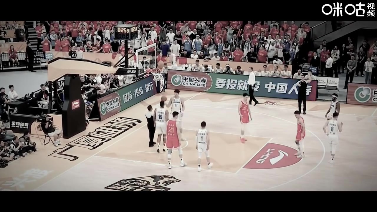 孙铭徽谈G5关键两罚全丢：因此输掉比赛 心里比较难受