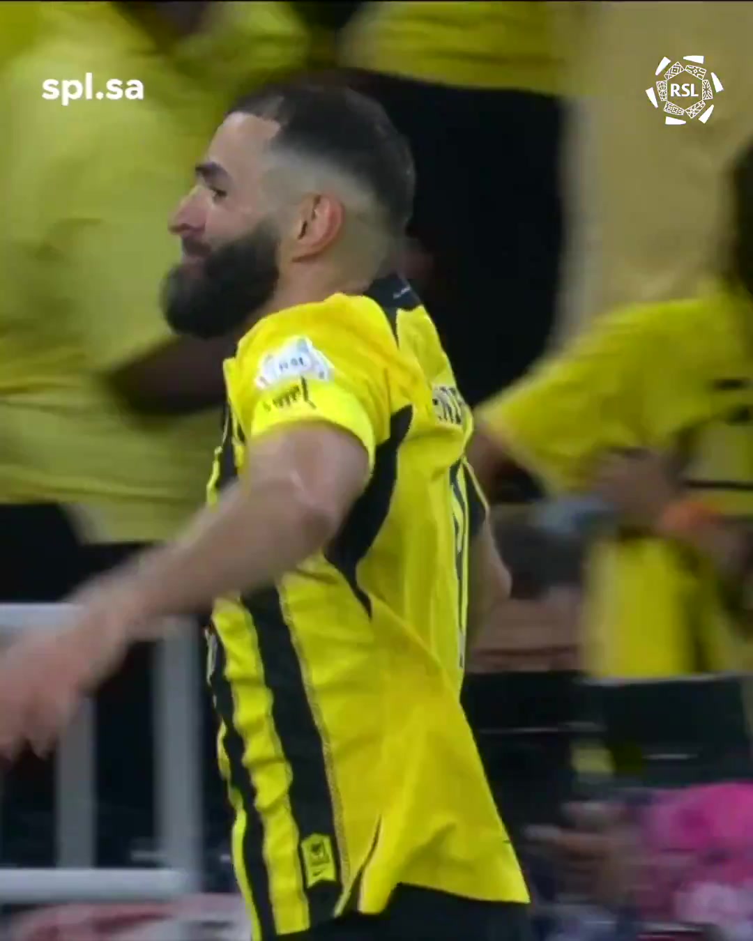 21球9助+夺冠！37岁本泽马当选沙特联赛本赛季最佳球员