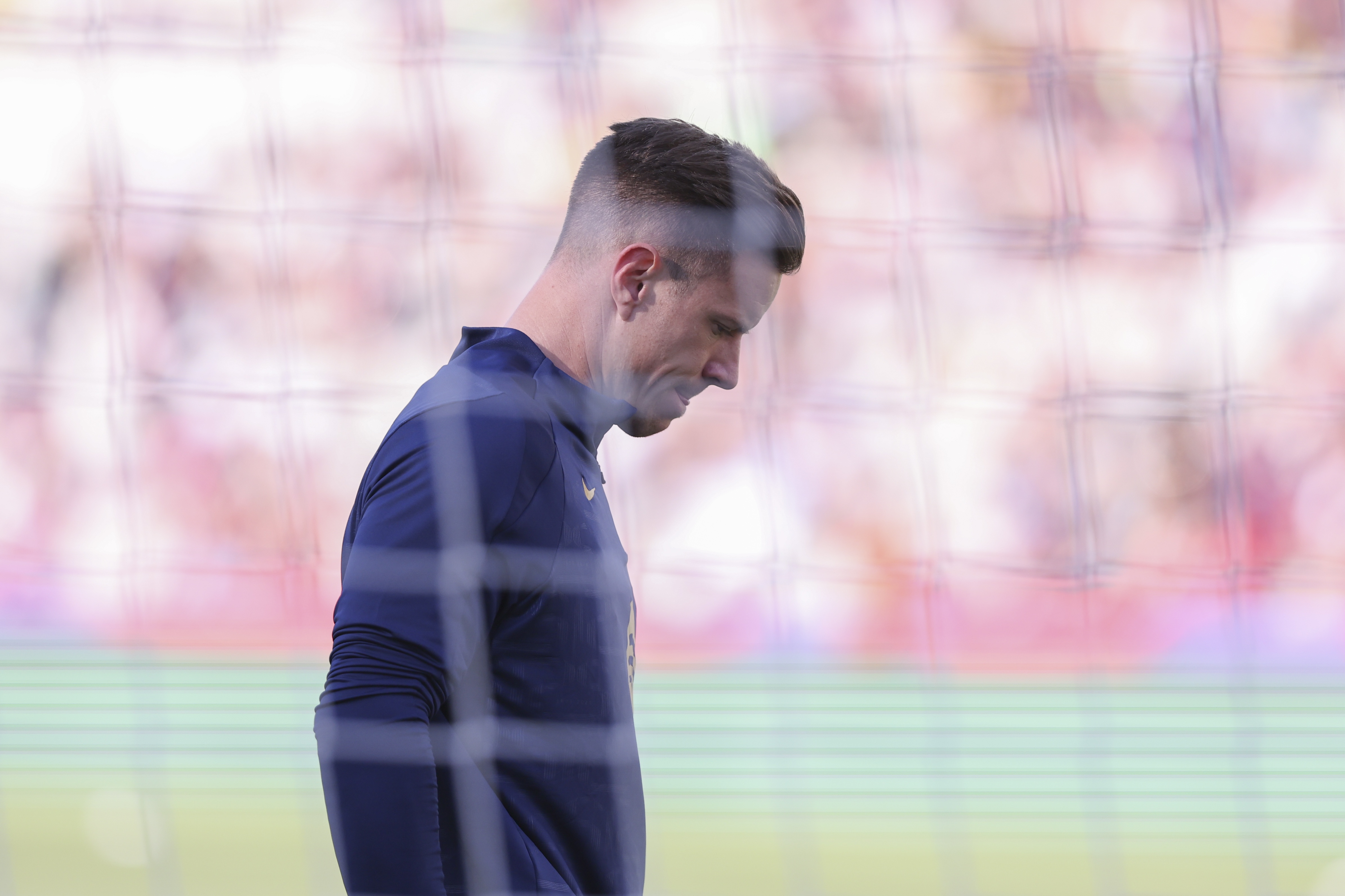 年薪630万欧❗每体：巴萨计划放走特狮，愿意给自由身+1年工资