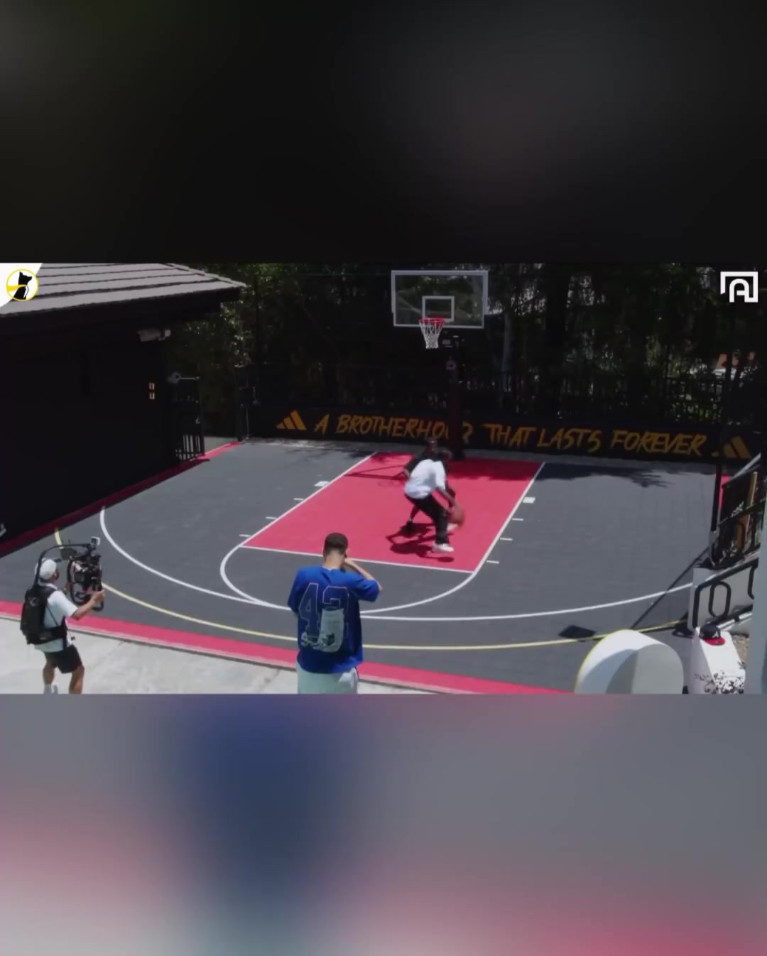 轻轻松松?路威脚穿空军一号单挑打败詹宁斯?